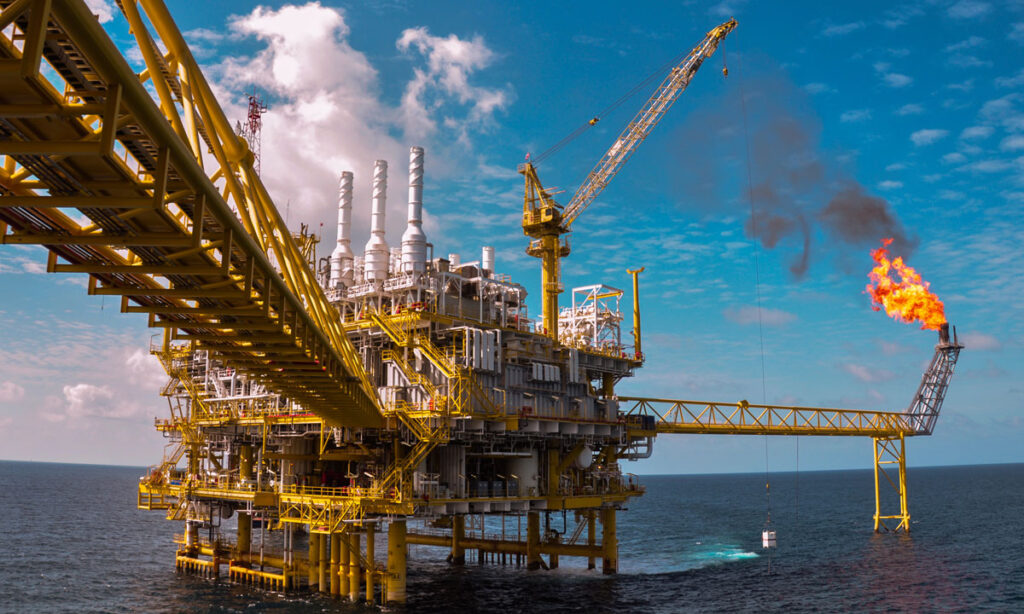 Oil rig