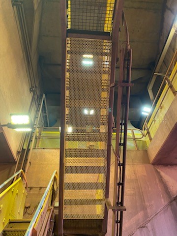 Dropsafe-Barrier_stairs.jpg
